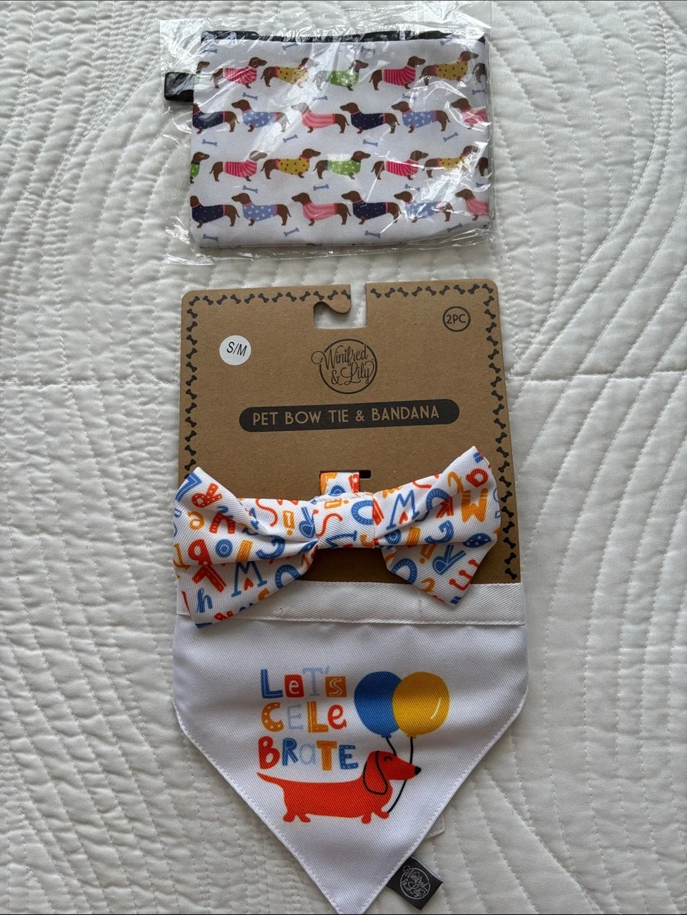 Dachshund Dog Bow Tie and Bandana Zipper Pouch Gift Set NWT Balloons Birthday